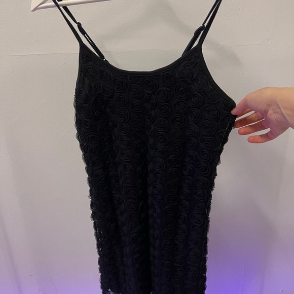 Vintage Black Dress with Flowers - Picture 4 of 6